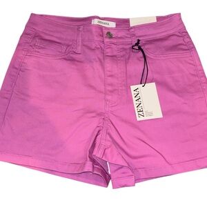 NWT - Zenana Outfitters Pink High-Rise Women’s Shorts - Large
